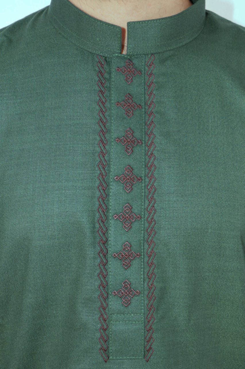 Men’s Green Clssic Embroidered Punjabi Taqwdeer-1